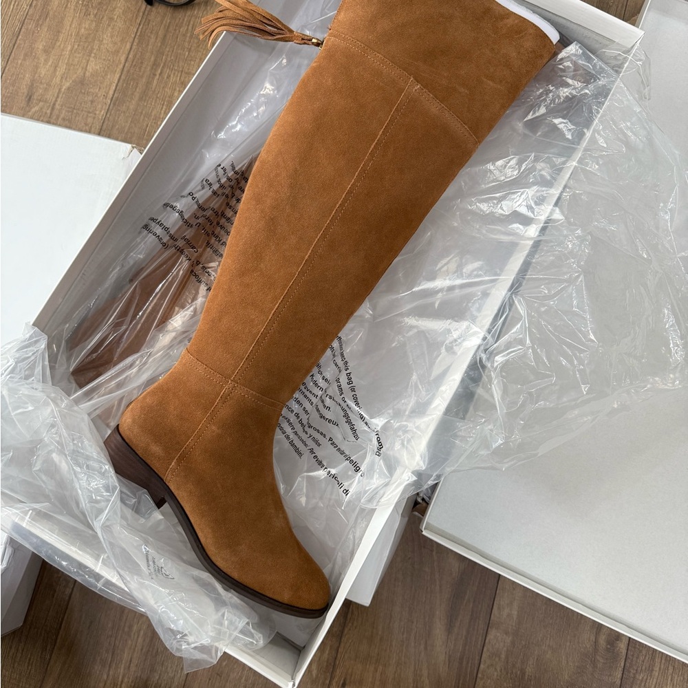 CLOSET CLOSING* Tan Suede Knee-High Boots